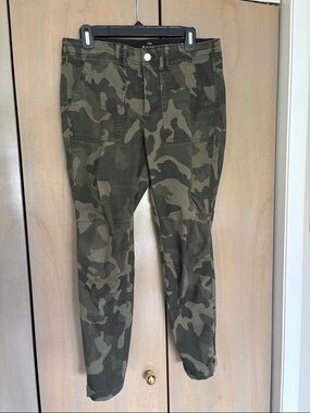 White House Black Market Olive Green Camo Utility Pants
